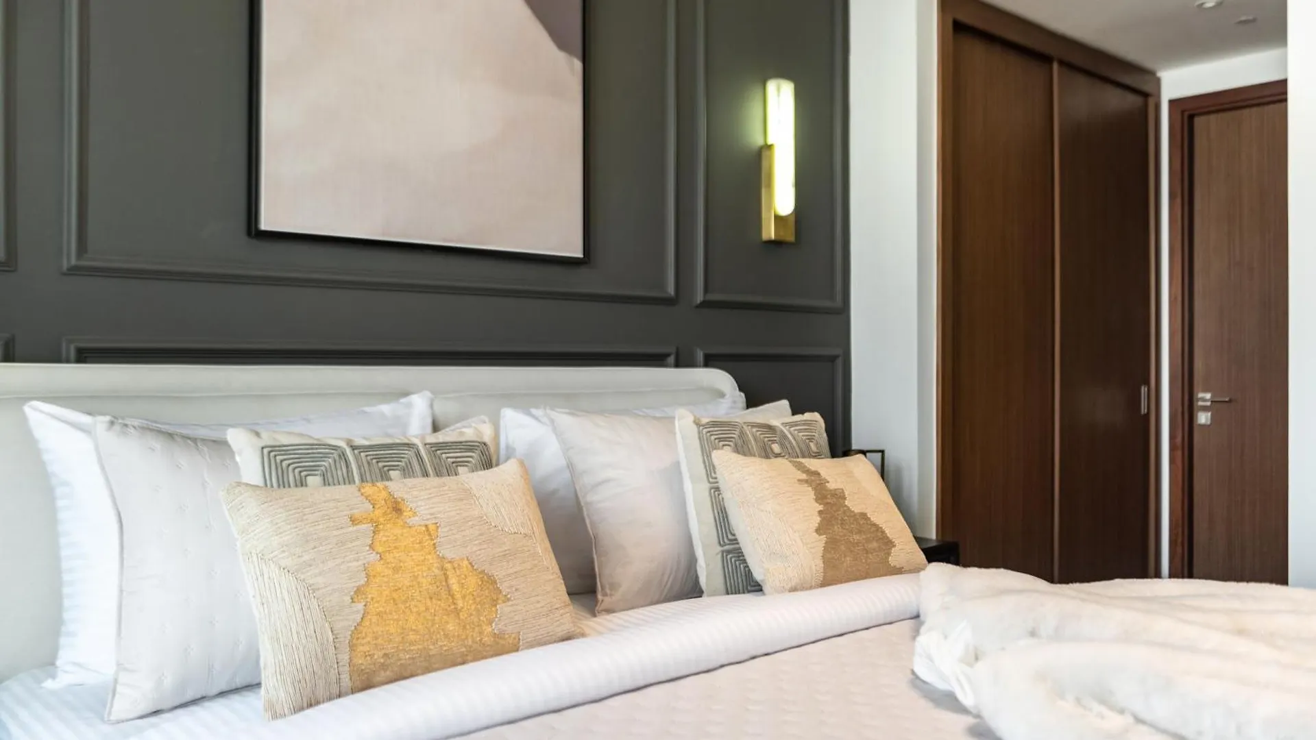 Apartment The Smart Concierge - Boulevard Heights Dubai