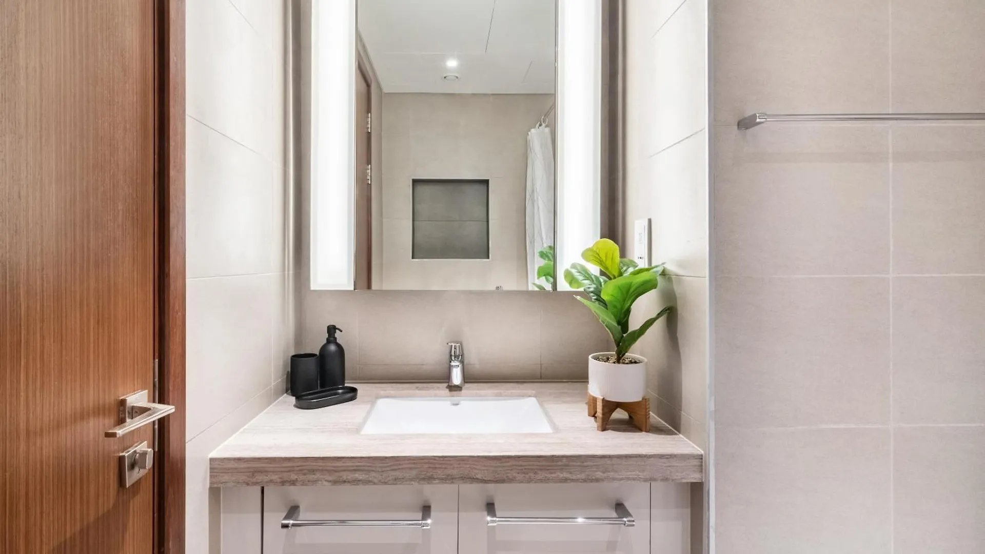 The Smart Concierge - Boulevard Heights Dubai