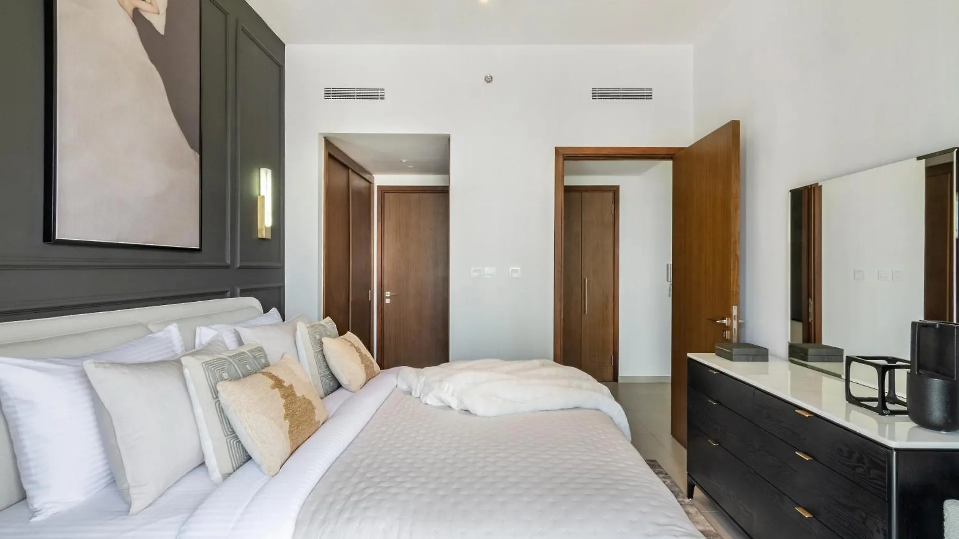 The Smart Concierge - Boulevard Heights Dubai 0*,